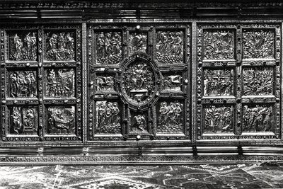 Front ołtarza Wulwiniusa, podarowany przez Angilberta II w 835 r. (złoto i emalia) autorstwa Italian School