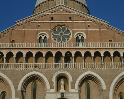 Fasada zachodnia (detal) autorstwa Italian School