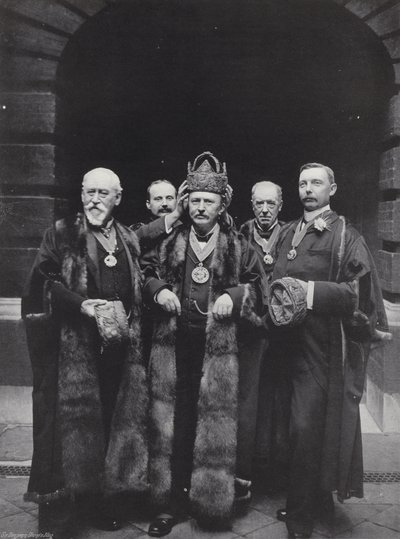 Dzień wyborów w Girdlers Hall, ukoronowanie Mistrza autorstwa J. Benjamin Stone