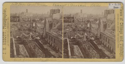 Widok na wschód od gmachu sądu po pożarze Chicago w 1871 r. autorstwa J. H. Abbott