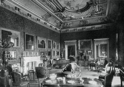 Salon, Dom Montagu, 1908. autorstwa J Russell and Sons