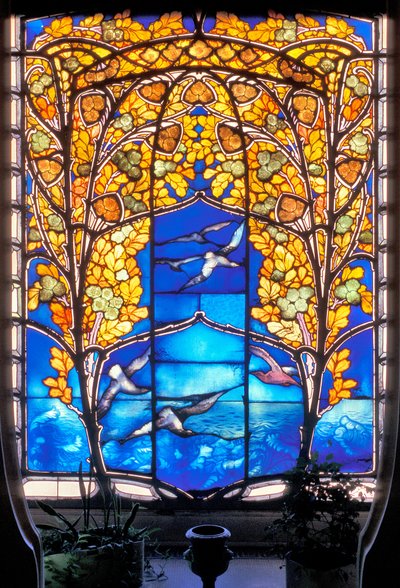Nancy (wydział 54), Art Nouveau, Hotel Bergeret, Witraż „róże i mewy” (zdjęcie) autorstwa Jacques Gruber