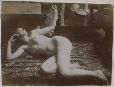 Studium nagiej modelki leżącej na skórze tygrysa w pracowni Jacques de Lalaing autorstwa Jacques Lalaing (attributed to)