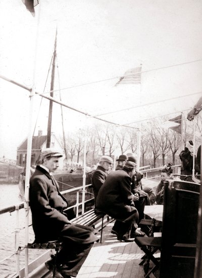 Pasażerowie łodzi, Broek, Holandia, 1898. autorstwa James Batkin