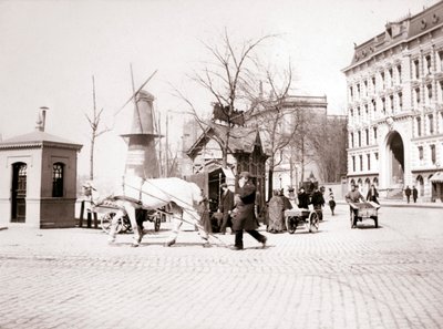 Mężczyzna z koniem, Rotterdam, 1898. autorstwa James Batkin