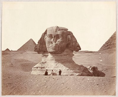 Egipt. Giza. Sfinks na tle piramidy Mykerinosa autorstwa James Robertson