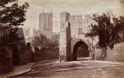 Pottergate, Lincoln, Anglia autorstwa James Valentine