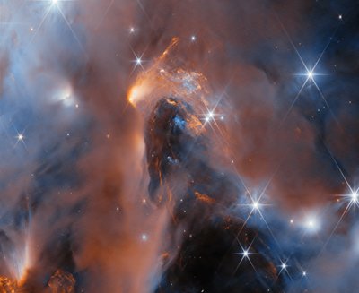 Spojrzenie na Perseusza (NGC 1333) autorstwa James Webb Space Telescope (NASA)