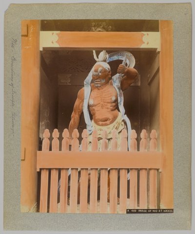 Zdjęcie Nio w Nikko, Japonia (ręcznie kolorowane czarno-białe zdjęcie) autorstwa Japanese Photographer
