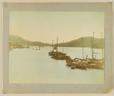Onomichi, Bingo, Japonia (ręcznie kolorowane czarno-białe zdjęcie) autorstwa Japanese Photographer
