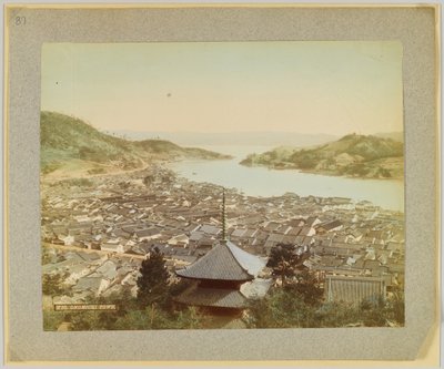 Onomichi Town, Japonia (ręcznie kolorowane czarno-białe zdjęcie) autorstwa Japanese Photographer