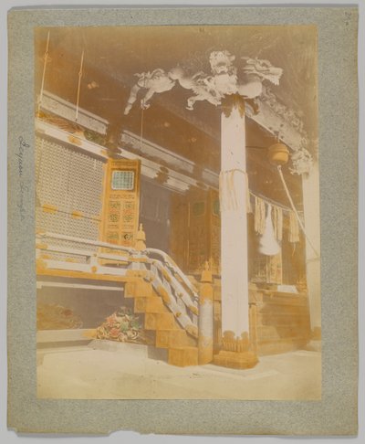 Tōshō-gū, Nikko, Japonia (ręcznie kolorowane czarno-białe zdjęcie) autorstwa Japanese Photographer