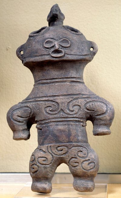 Statuetka Dogu Japonia, wysokość 20 cm, neolit, okres Jomona autorstwa Japanese School