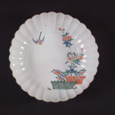 Duże naczynie Kakiemon, Okres Edo (porcelana) autorstwa Japanese School