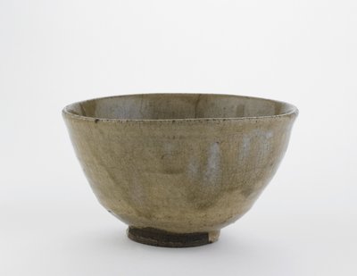Miseczka do herbaty w stylu koreańskim, prefektura Saga, okres Momoyama, koniec XVI-początek XVII w. (kamionka z polewą jesionowo-drzewną) autorstwa Japanese School