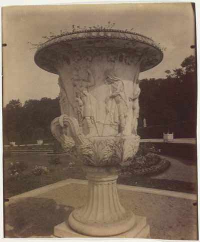 Versailles, (Wazon) autorstwa Jean Eugène Auguste Atget