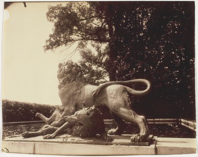 Wersal, Fontanna Diany (szczegół) autorstwa Jean Eugène Auguste Atget