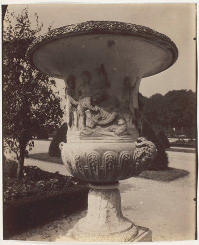 Wersal, wazon autorstwa Jean Eugène Auguste Atget