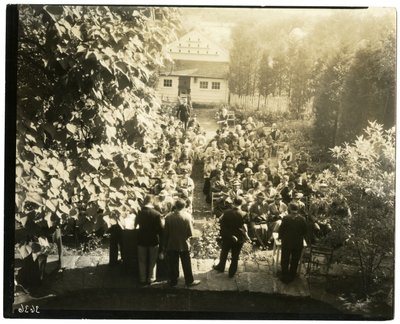John W. Mitchell autorstwa Jessie Tarbox Beals