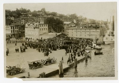 Newburgh: recepcja w porcie autorstwa Jessie Tarbox Beals
