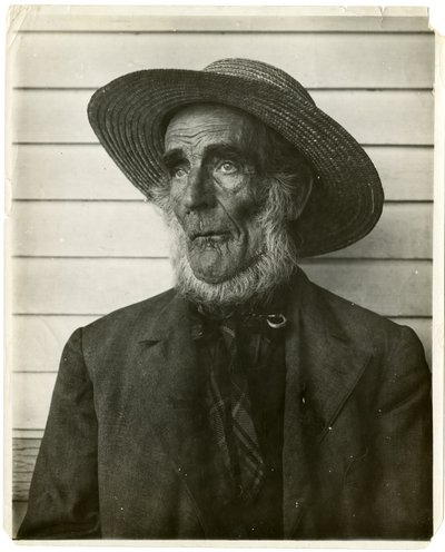 Starzec w słomkowym kapeluszu, ok. 1905-40 (zdjęcie żelatynowo-srebrowe) autorstwa Jessie Tarbox Beals