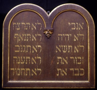 Table de la Loi lub Dekalog. Synagoga w Bergheim (Alzacja). 19 wiek. autorstwa Jewish School