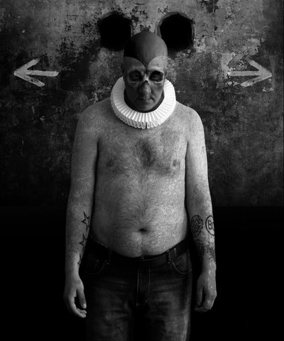 Śmierć klauna (seria), 2014 (sztuka cyfrowa fotografii) autorstwa Johan Lilja