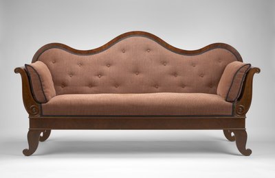 Sofa, ok. 1855 (orzech czarny; fornir z orzecha czarnego, niezidentyfikowane drewno wtórne i nowoczesna tapicerka) autorstwa Johann Michael Jahn