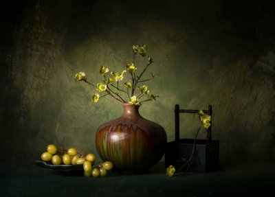 Elegancka zielona martwa natura autorstwa John-Mei Zhong