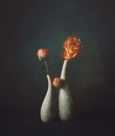 Wazony „Moody Rose” autorstwa John-Mei Zhong