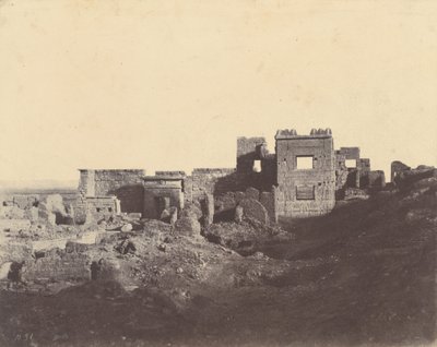 Medinet Habu. Widok z wejścia do Pałacu Ramzesa Méiamoun autorstwa John Beasly Greene