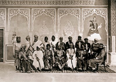 Mężczyźni na dworze Ram Singh III, Maharaja z Jaipuru autorstwa John Murray