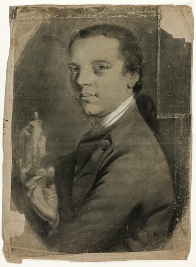 Młody mężczyzna trzymający statuetkę autorstwa John Russell