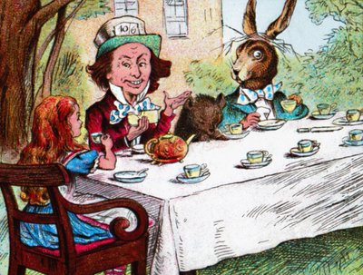 „Alicja na herbacie Szalonego Kapelusznika”, c1910 autorstwa John Tenniel