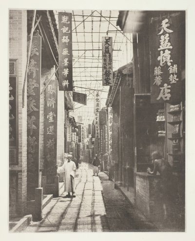 Physic Street, Kanton, ok. godz. 1868. autorstwa John Thomson