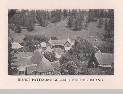 Bishop Pattesons College, Wyspa Norfolk, 1912 r autorstwa John Watt Beattie