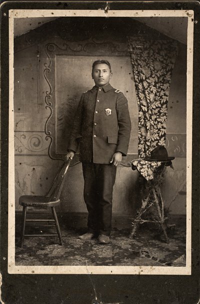 John Hinshaka, Cherry Creek, Południowa Dakota, 1890 (druk albumowy) autorstwa Johnson Brothers