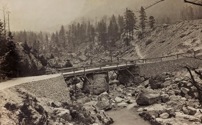 Album "Moja wojna światowa - wspomnienia Frontu Południowo-Zachodniego w Karyntii, Włochy, Trentino-Alto Adige) 31.03.1915-12.11.1918 - Wiedeń Josefa Zohlego": most wojskowy nad rzeką autorstwa Josef Zohles