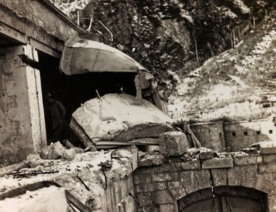 Album "Moja wojna światowa - wspomnienia Frontu Południowo-Zachodniego w Karyntii, Włochy, Trentino-Alto Adige) 31.03.1915-12.11.1918 - Wiedeń Josefa Zohlego": gruz (zdjęcie czarno-białe) autorstwa Josef Zohles