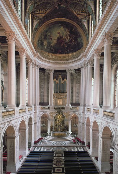 Widok wnętrza kaplicy, fot. 1699-1710 autorstwa Jules Hardouin Mansart