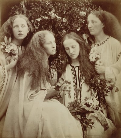 The Rose Bud Garden of Girls (druk albumu) autorstwa Julia Margaret Cameron