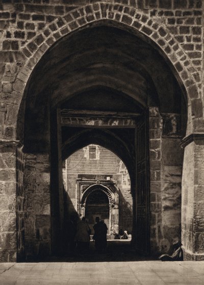 Jerozolima, wejście do miejsca świątyni (zdjęcie czarno-białe) autorstwa Karl Grober