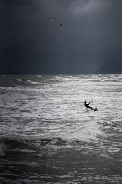 Silver Surfing, 2021 r. (zdjęcie ilustracyjne) autorstwa Katha Wood