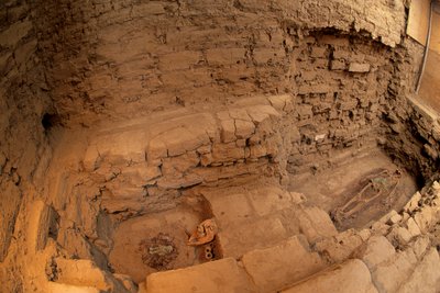 Moche; pochówki; Huaca Dos Cabezas-Jecetepeque, Chris Donovan autorstwa Kenneth Garrett