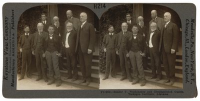 "Booker T. Washington i wybitni goście, Tuskegee Institute, Alabama", kwiecień 1906 (zdjęcie) autorstwa Keystone View Company