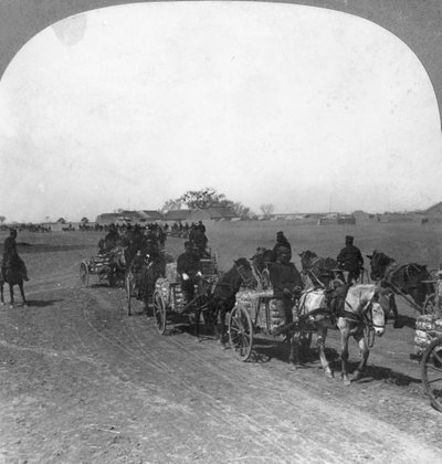 Japoński wojskowy pociąg transportowy, Mandżuria, 1906 autorstwa Keystone View Company