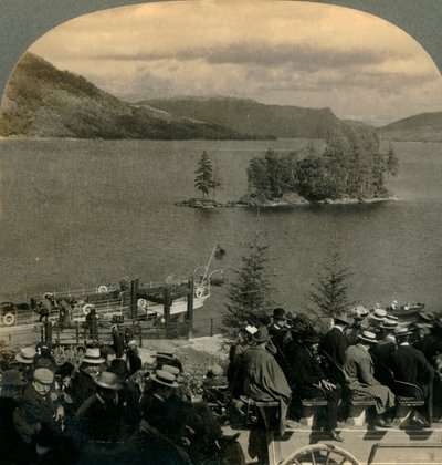 Podróż przez Zaczarowany Kraj Trossachów, Szkocja, 1902. autorstwa Keystone View Company