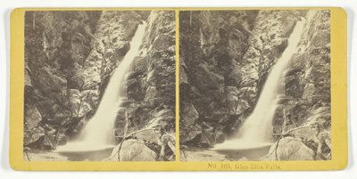 Wodospad Glen Ellis, 185575. Twórcy: Kilburn Brothers, BW Kilburn. autorstwa Kilburn Brothers, BW Kilburn