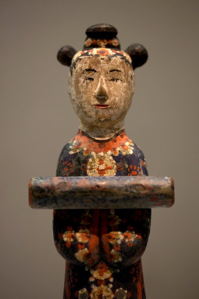 Dekoracyjna figura grobu. Drewno rzeźbione polichromowane, późny okres Joseon (Choson) autorstwa Korean School