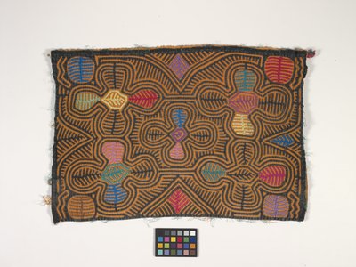Panel koszuli (Mola) (zdjęcie) autorstwa Kuna Indian Culture